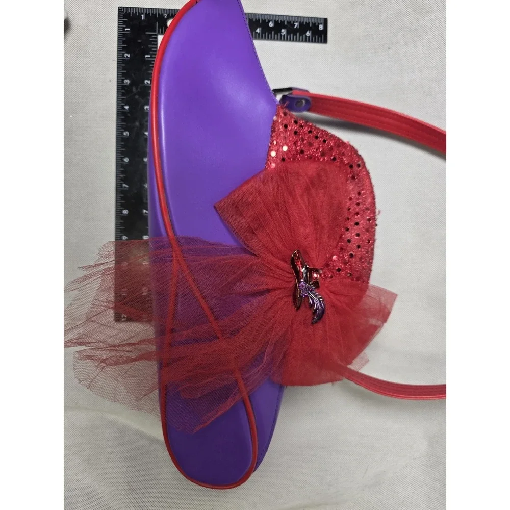 Sandol red hat
